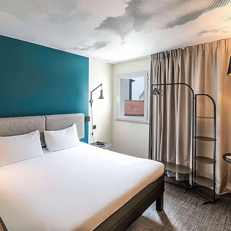 Hotel Ibis Saldanha 2*