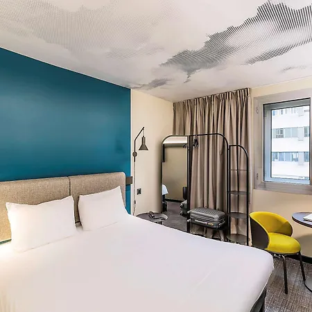 Hotel Ibis Saldanha 2*