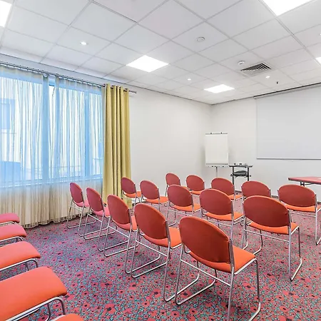 Hotel Ibis Saldanha 2*