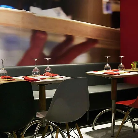 Hotel Ibis Saldanha 2*