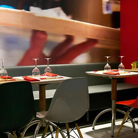 Ibis Saldanha Готель